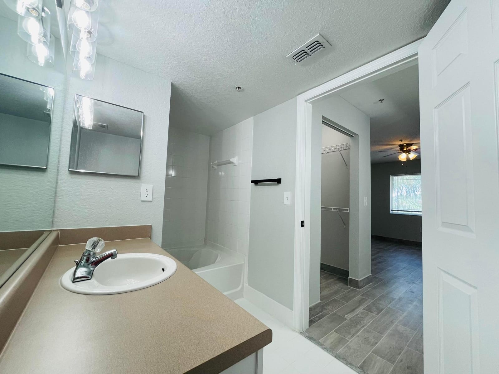 161 SW Palm Drive 305, Port St. Lucie, FL 34986 photo 7