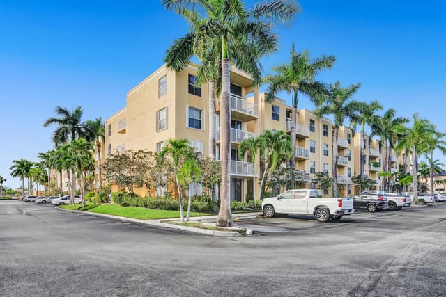 1350 SE 3RD Avenue 406, Dania Beach, FL 33004