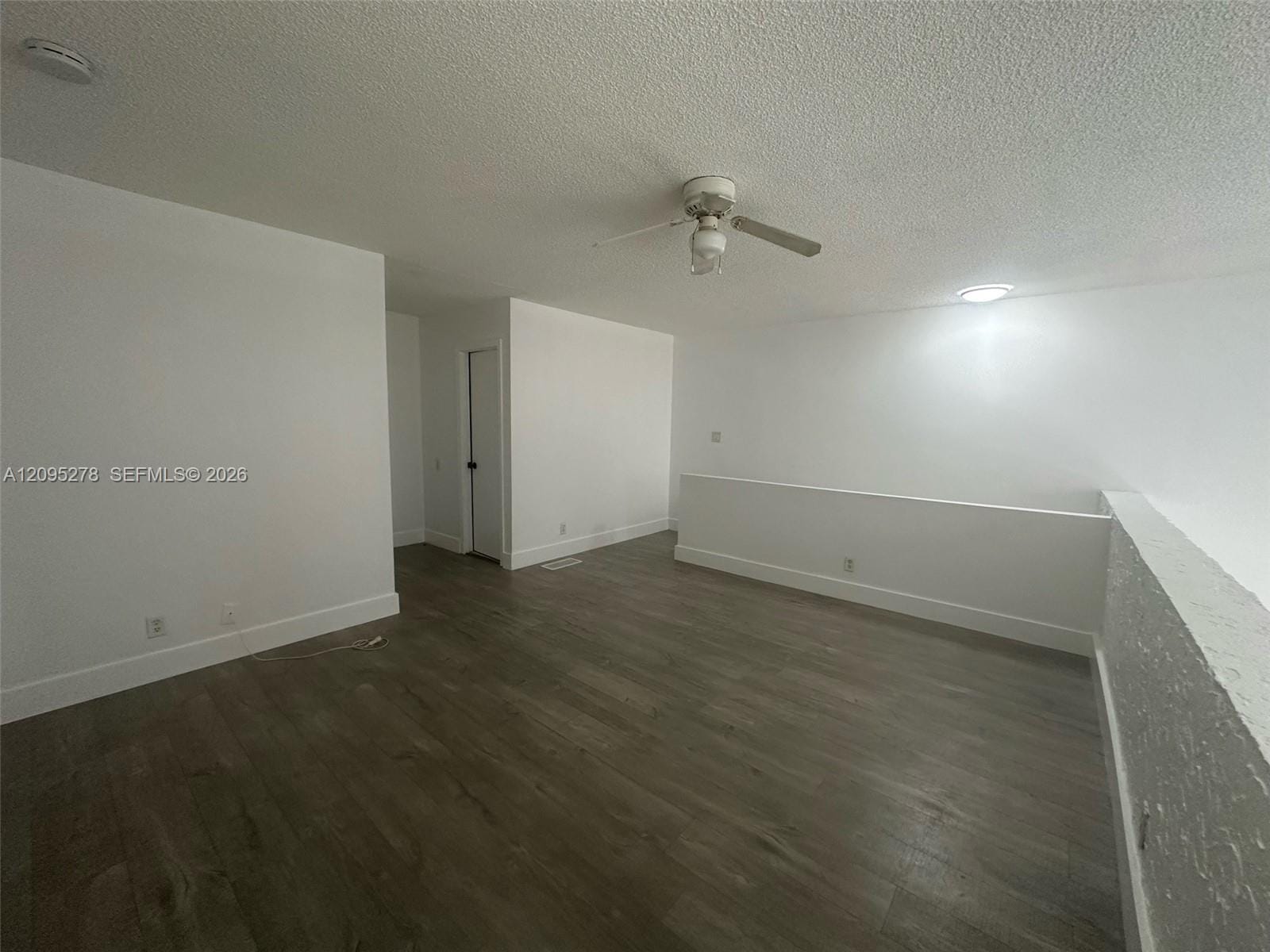 18111 NW 68th Avenue H204, Hialeah, FL 33015 photo 8