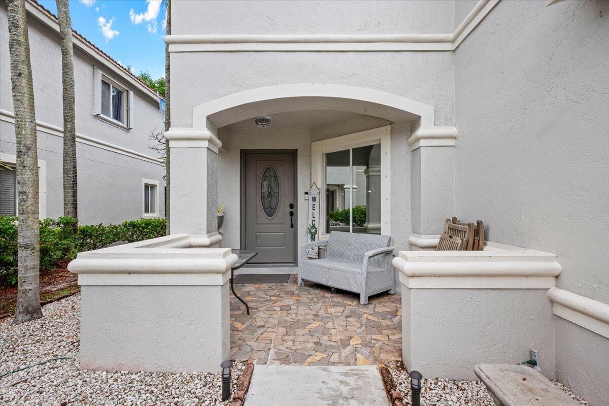 7108 HAWKS NEST Terrace — photo 4