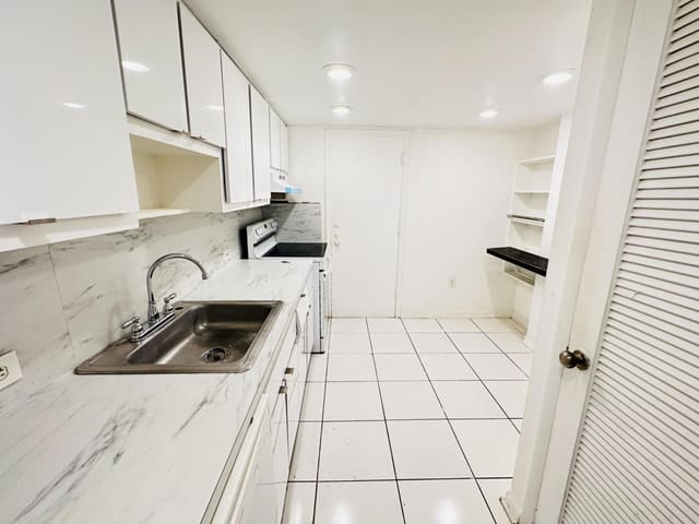 1080 94TH Street 103, Bay Harbor Islands, FL 33154
