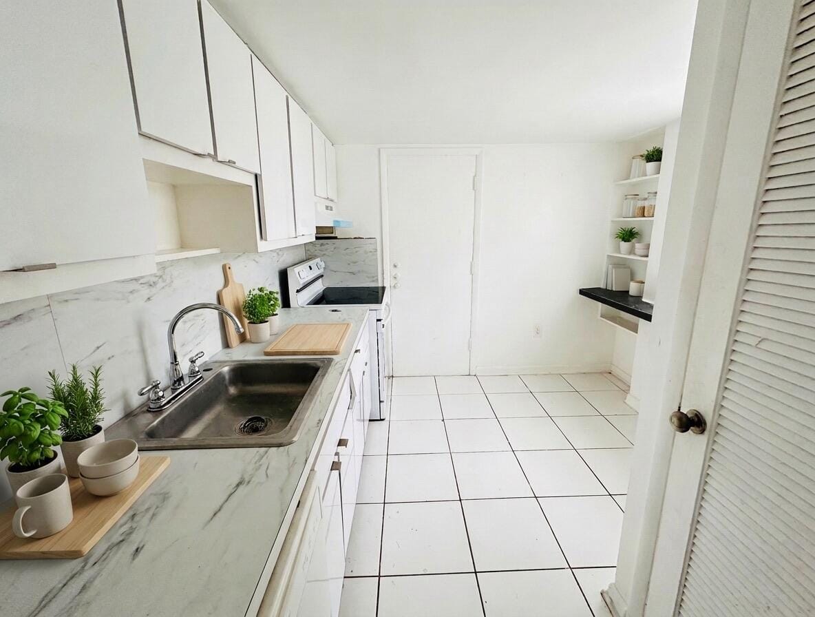 1080 94TH Street 103, Bay Harbor Islands, FL 33154 photo 11