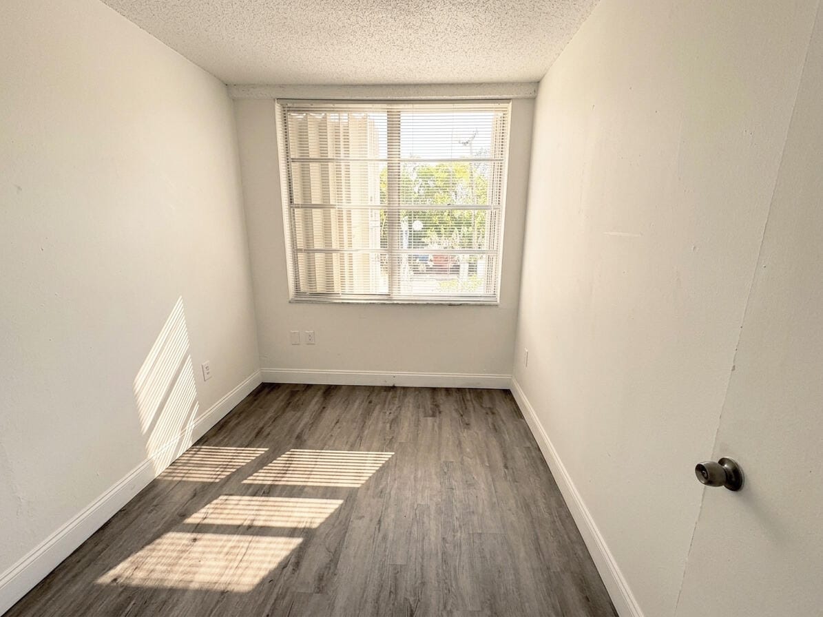 1080 94TH Street 103, Bay Harbor Islands, FL 33154 photo 17