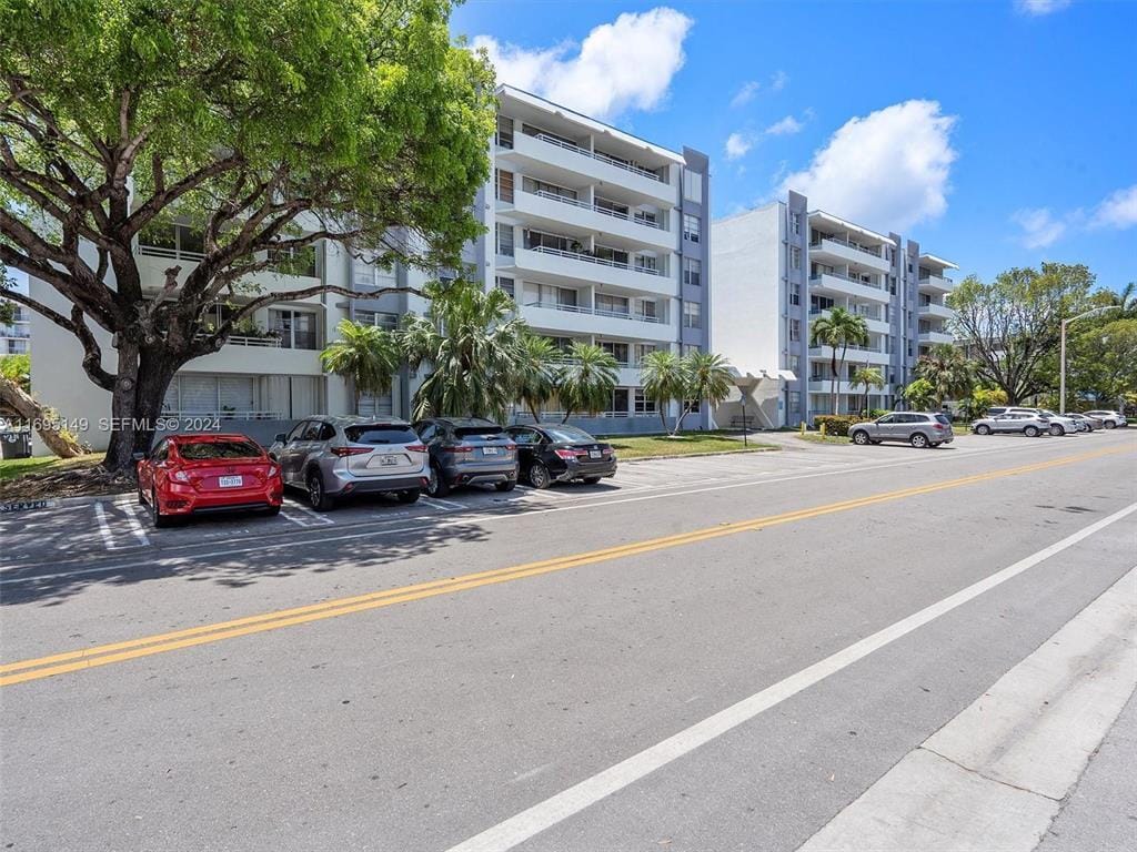 1080 94TH Street 103, Bay Harbor Islands, FL 33154 photo 22