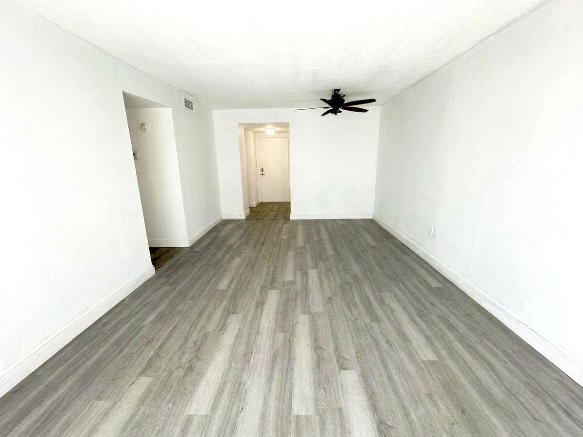1080 94TH Street 103, Bay Harbor Islands, FL 33154 photo 6
