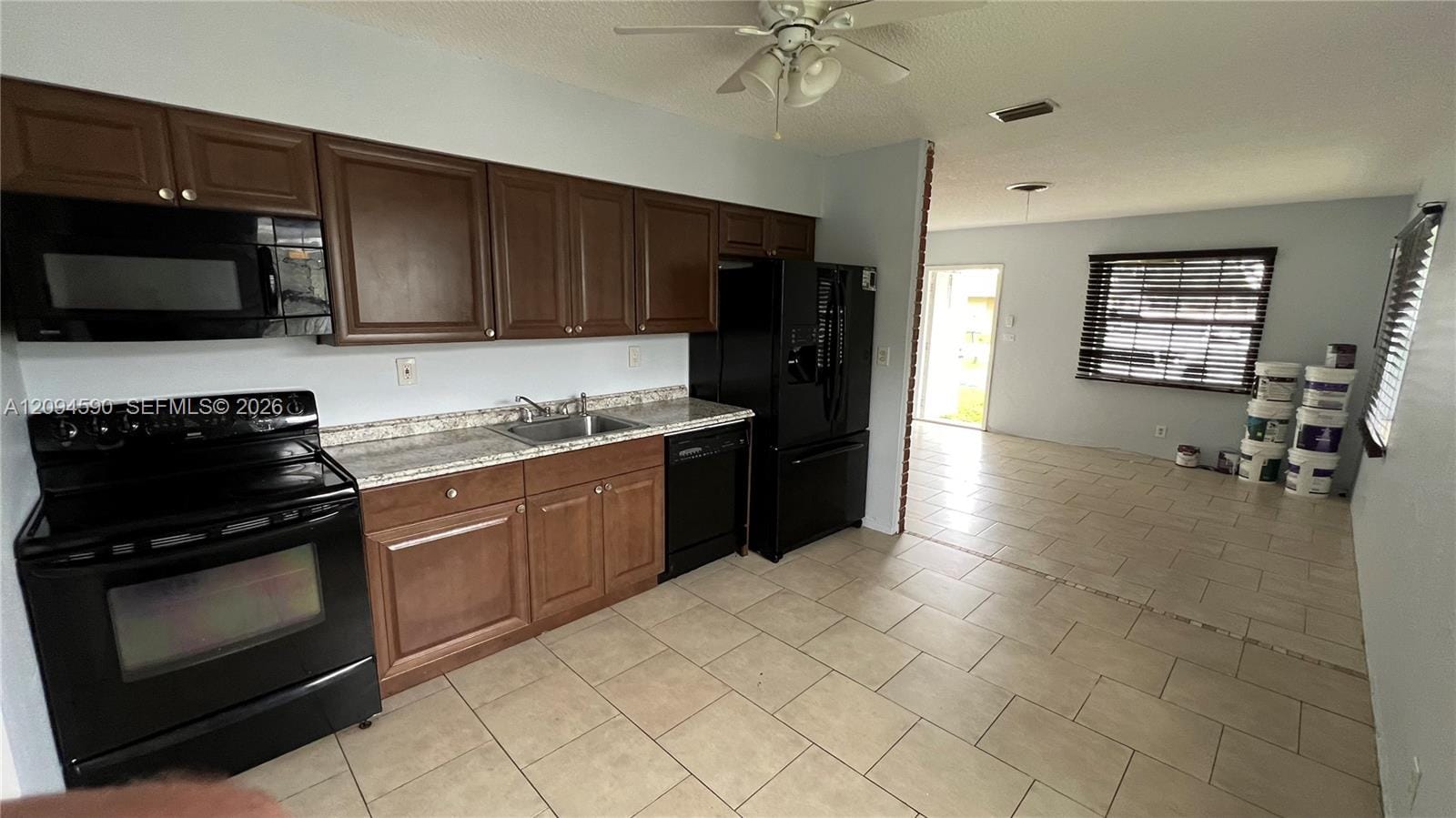 6021 SW 36th Ct & W #E, Miramar, FL 33023 photo 2