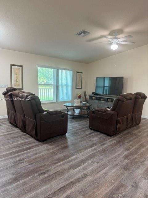 1201 Banjo Court — photo 2