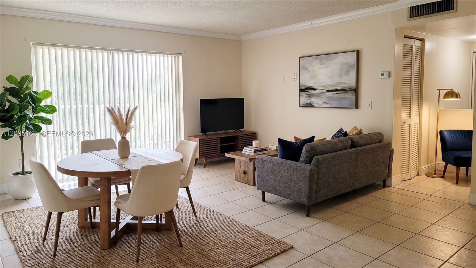 494 NW 165th St Road C-602, Miami, FL 33169 photo 14
