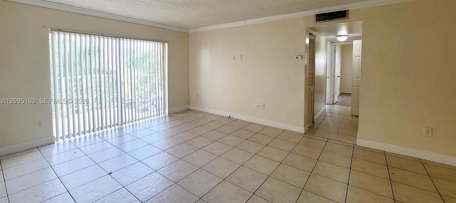 494 NW 165th St Road C-602, Miami, FL 33169 photo 15