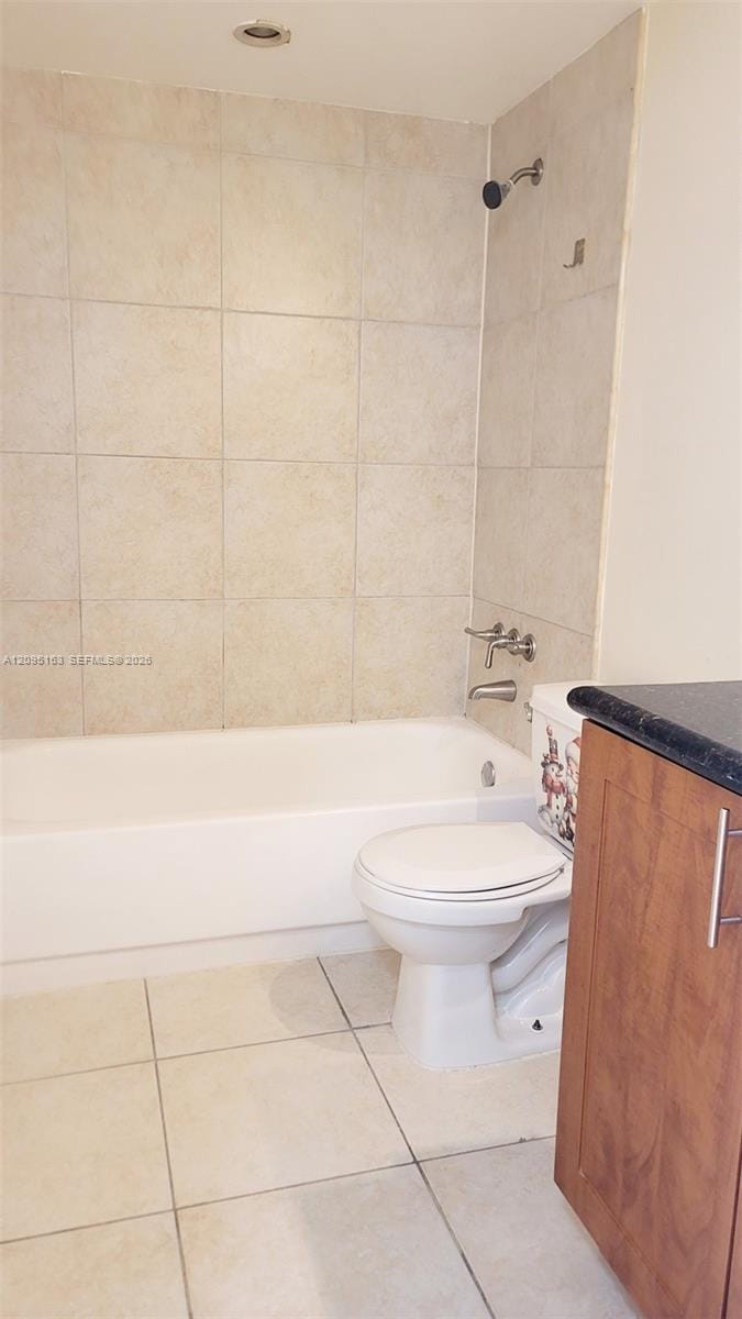 494 NW 165th St Road C-602, Miami, FL 33169 photo 17