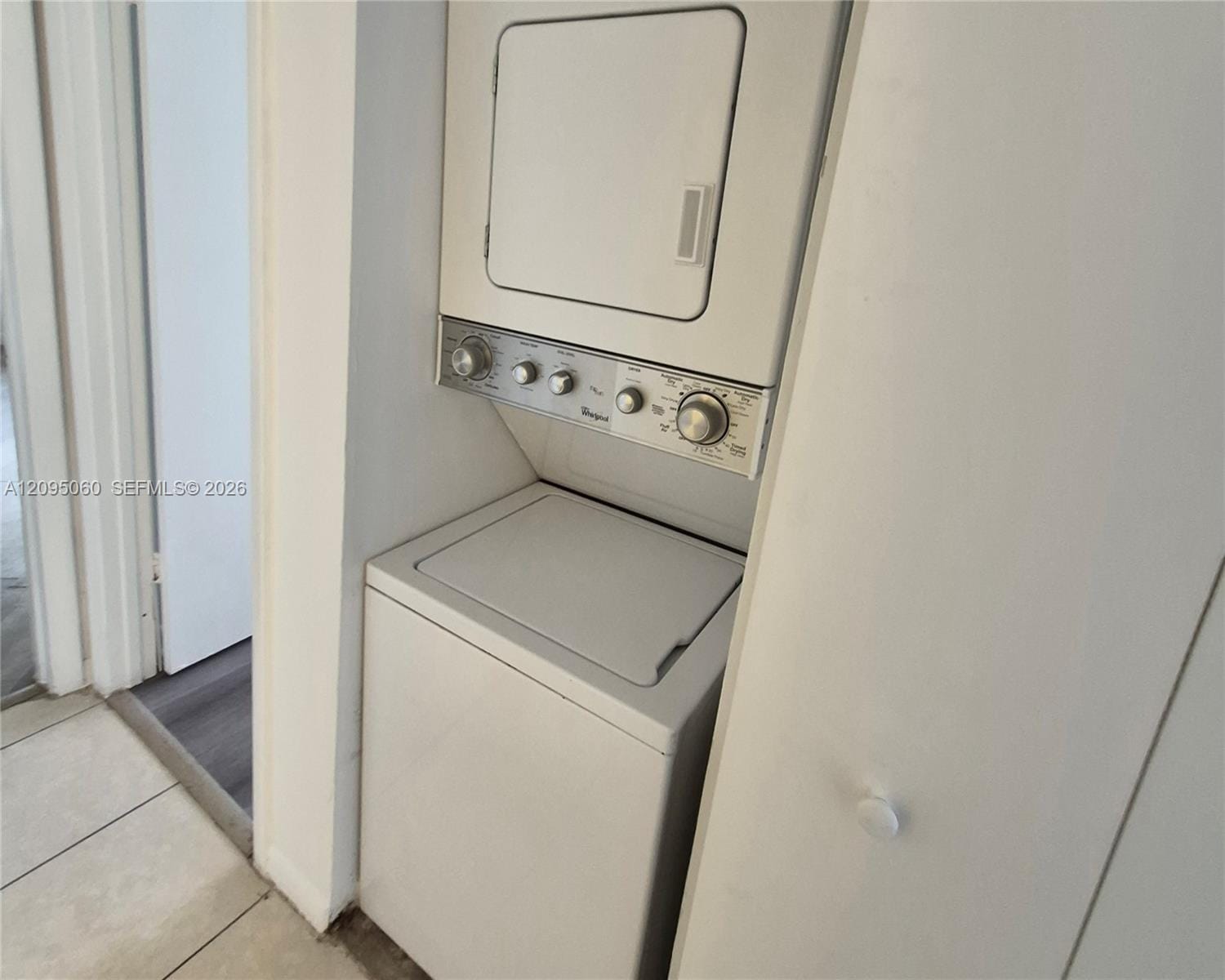 210 Lake Pointe Drive 210 — photo 8