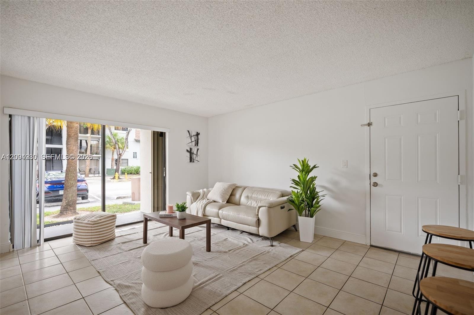7195 NW 179th Street 106, Hialeah, FL 33015 photo 2