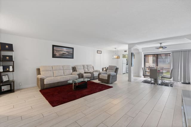 9592 SW 1st Court 13-F, Coral Springs, FL 33071