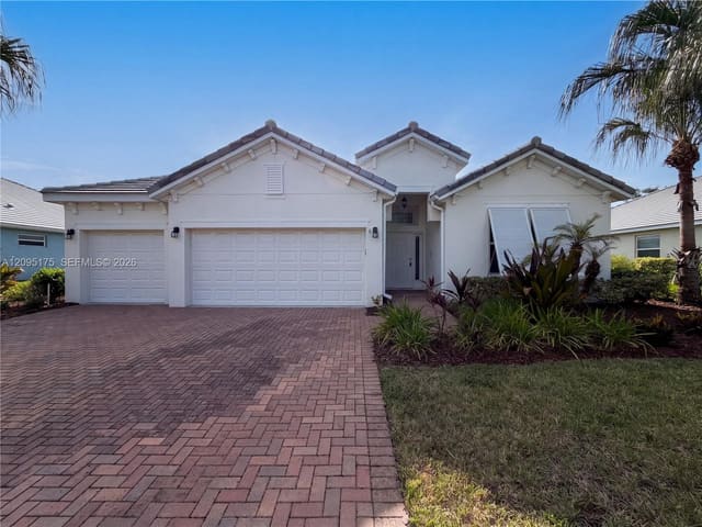 6435 Monserrat Drive, Vero Beach, FL 32967