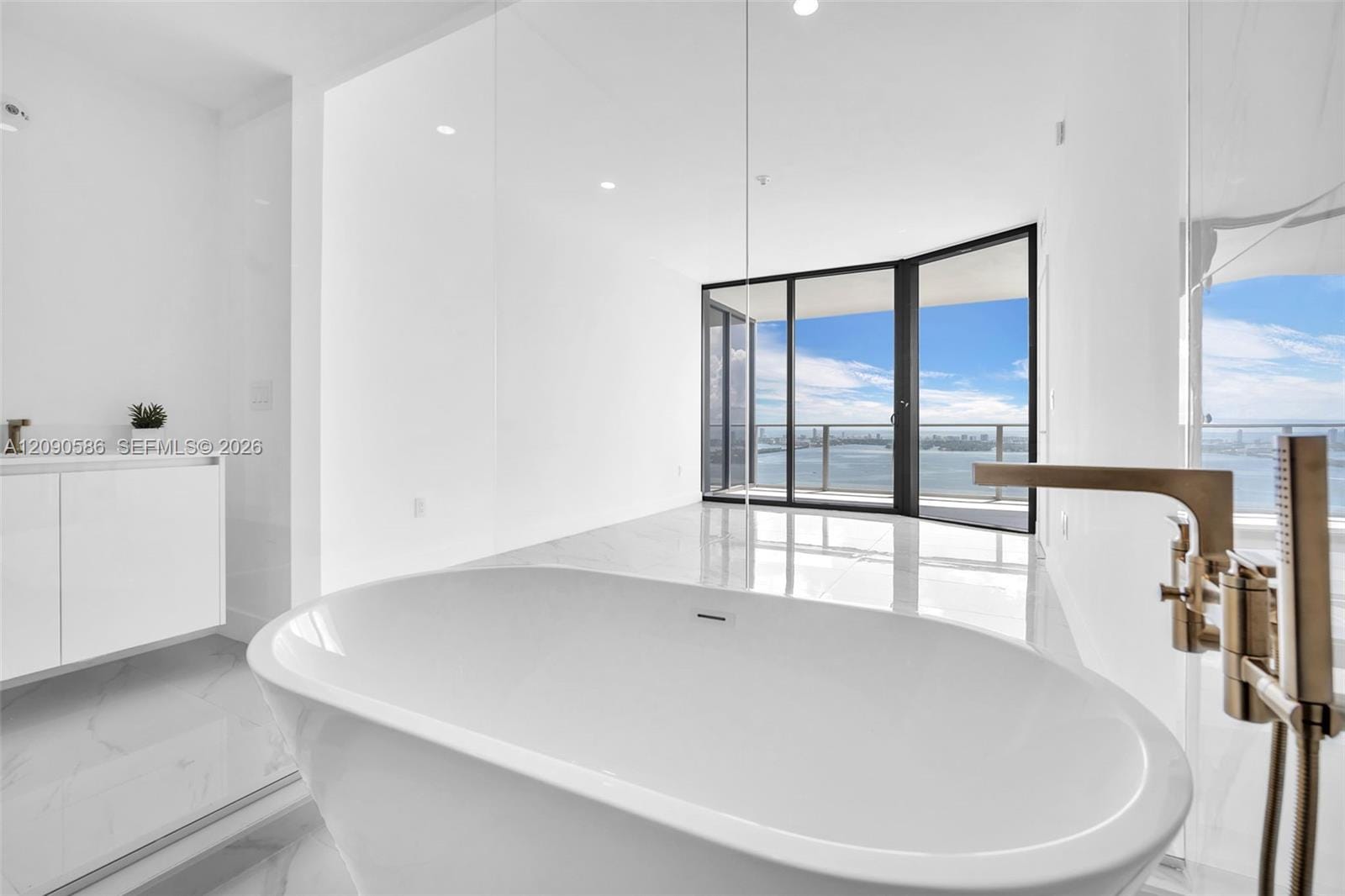 700 NE 24th Street 4507, Miami, FL 33137 photo 24