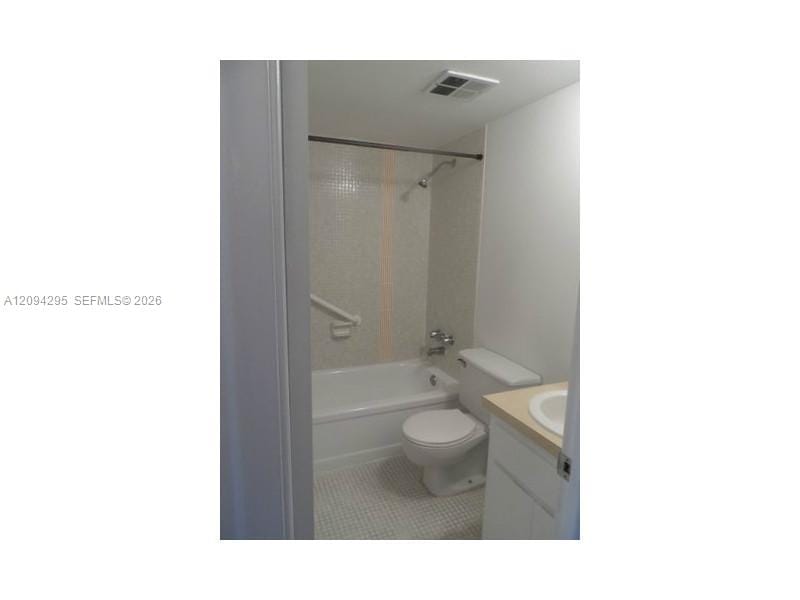 7727 SW 86th Street A1-109 — photo 6