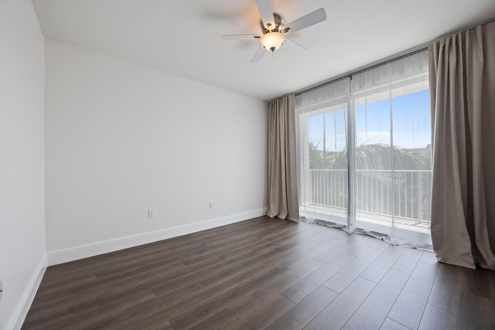804 E WINDWARD Way 621, Lantana, FL 33462 photo 7