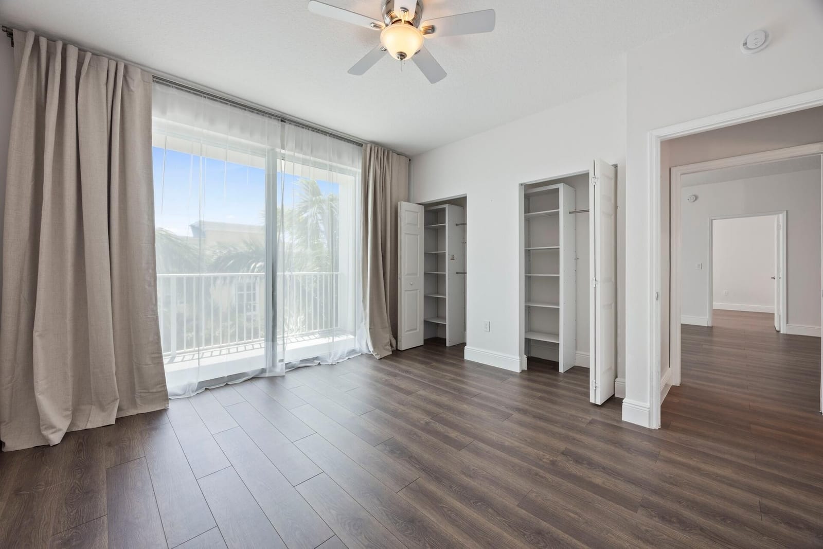 804 E WINDWARD Way 621, Lantana, FL 33462 photo 8