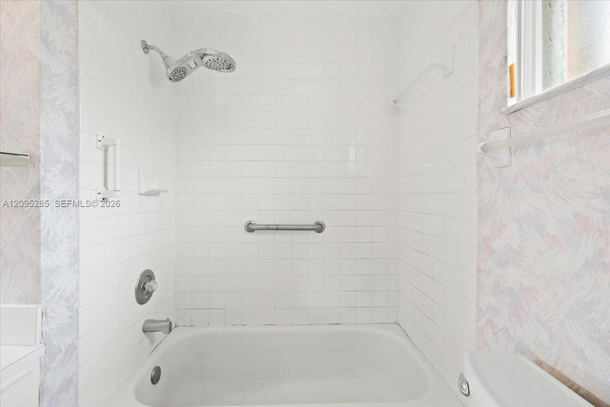 3554 W 80th Street 202, Hialeah, FL 33018 photo 15