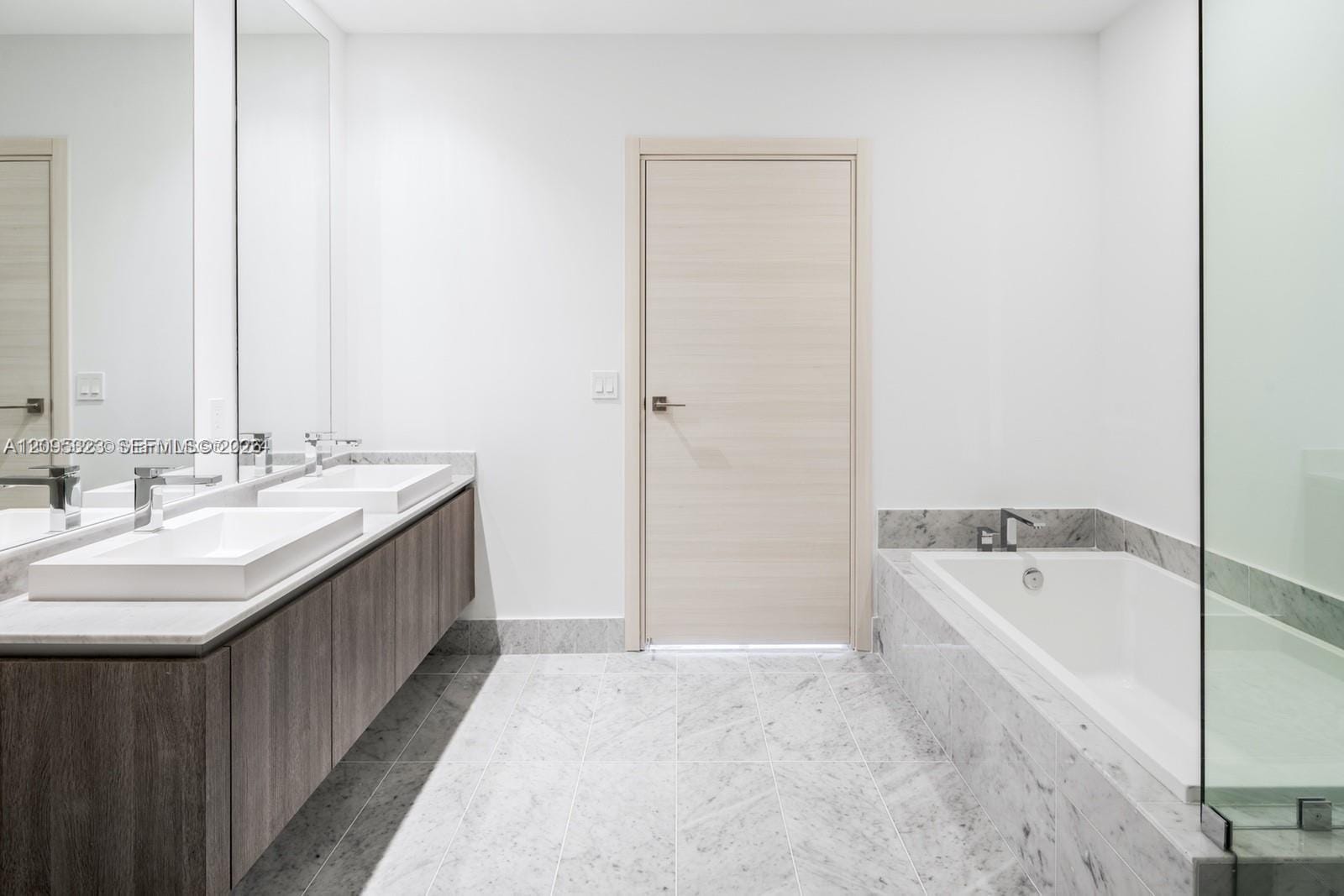 801 S Miami Avenue 1808, Miami, FL 33130 photo 28