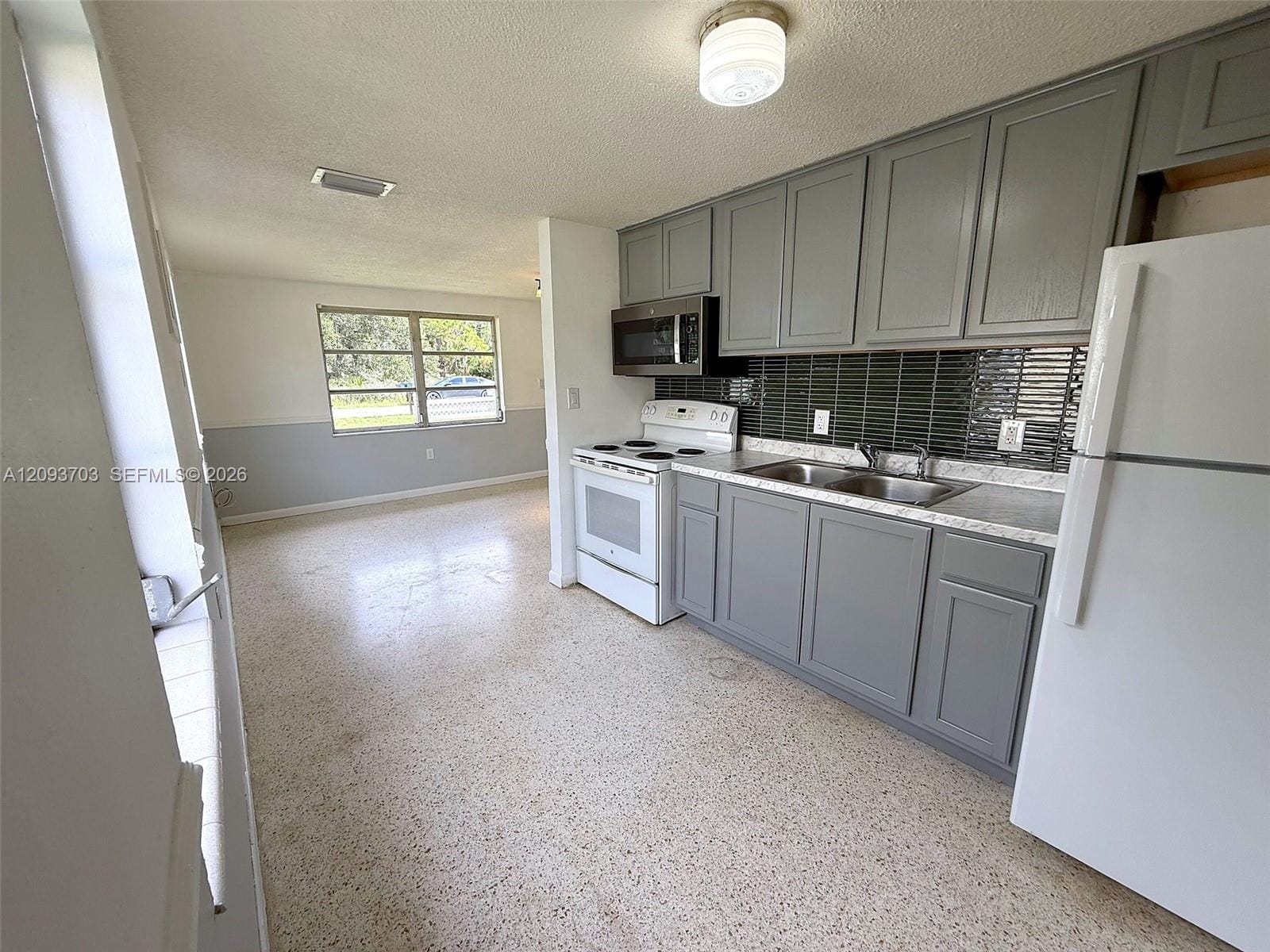 2619 Pompano Drive — photo 4