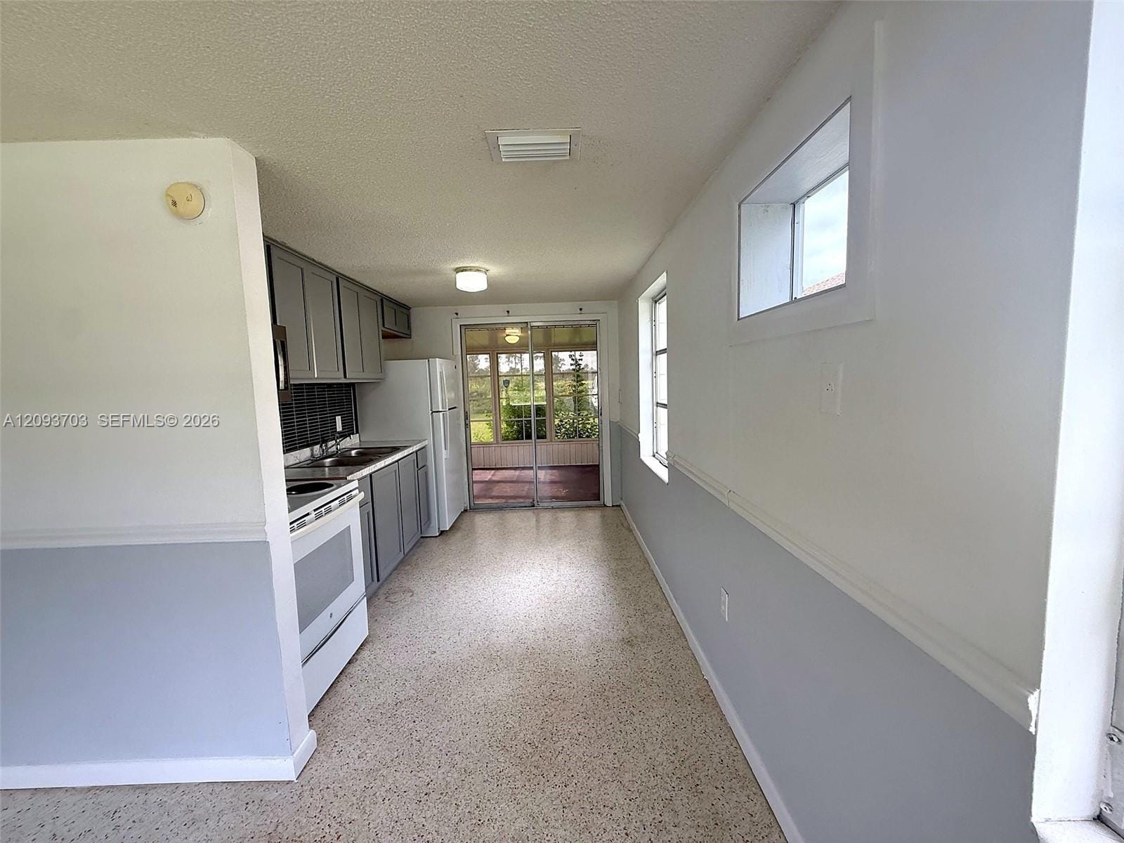 2619 Pompano Drive — photo 7