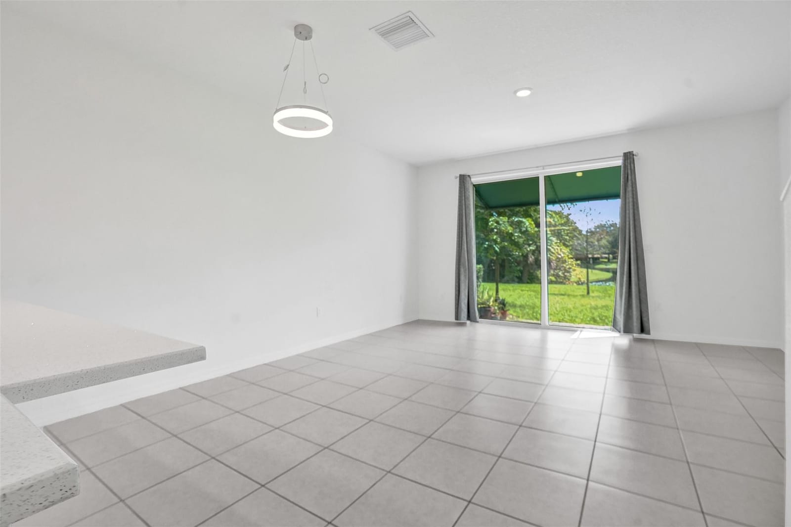 4748 SW 63rd Terrace — photo 5