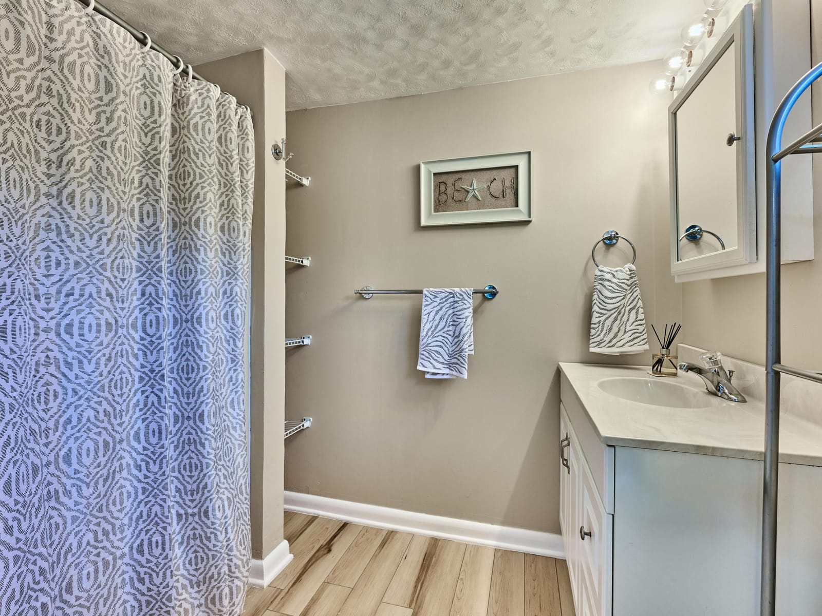 7965 SE WREN Avenue, Hobe Sound, FL 33455 photo 27