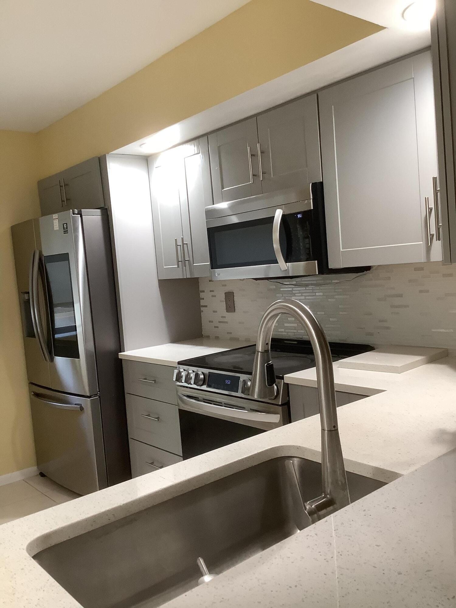 7755 LA MIRADA Drive 31cr — photo 4
