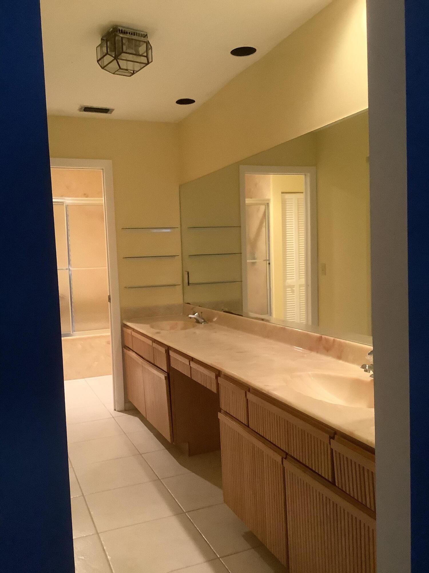 7755 LA MIRADA Drive 31cr — photo 8