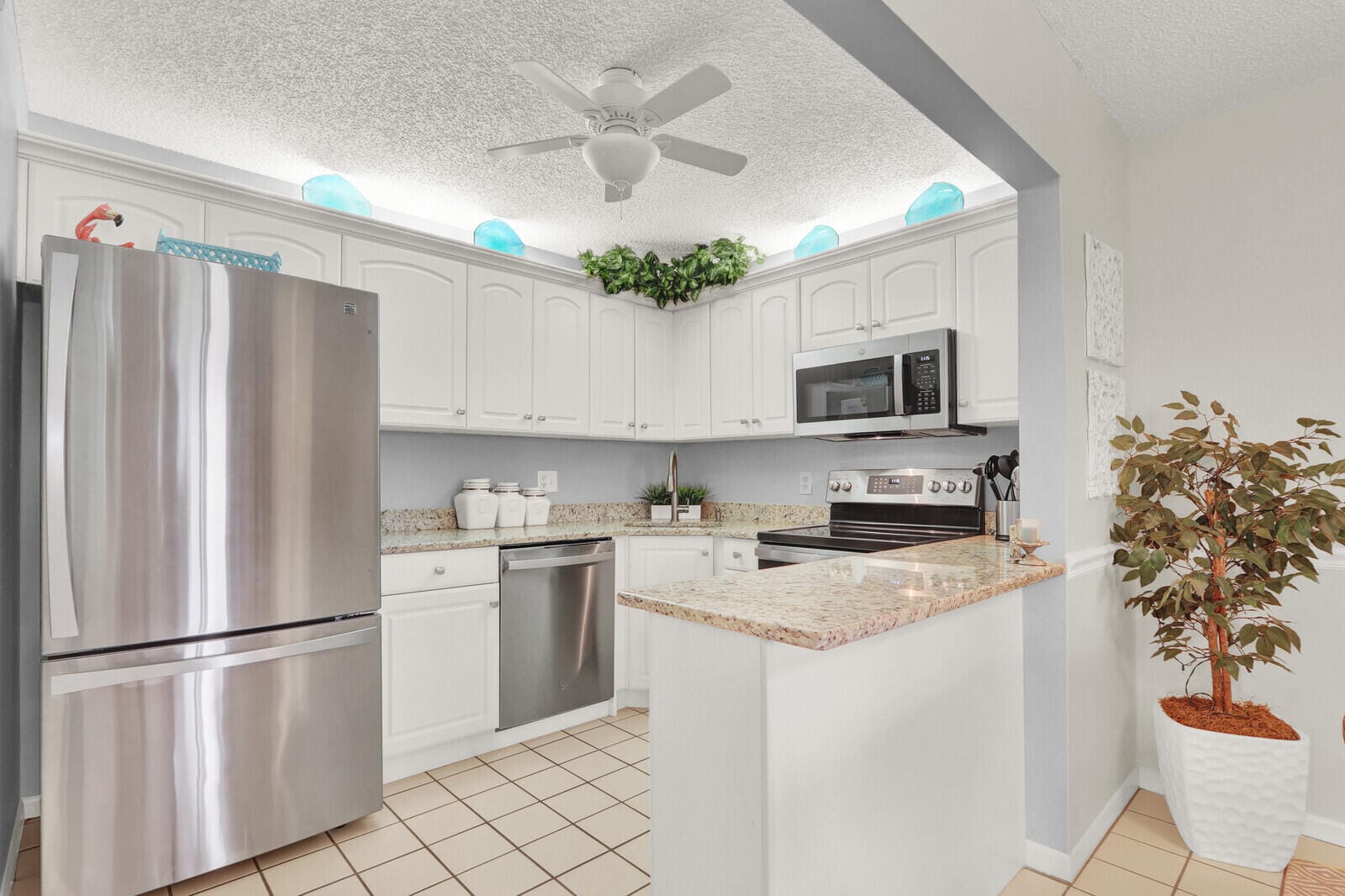 323 KNOTTY PINE Circle A-2 — photo 7