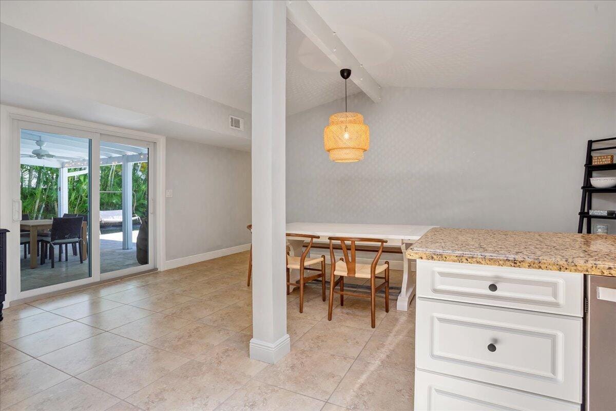 1110 SW 15th Street — photo 6