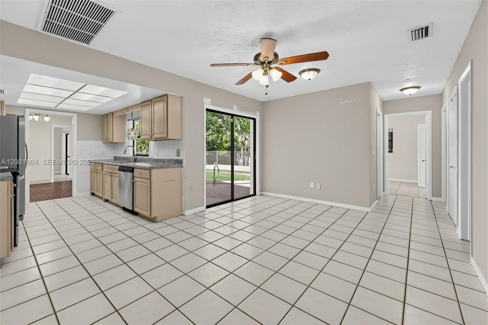 2931 S Seacrest Boulevard — photo 11