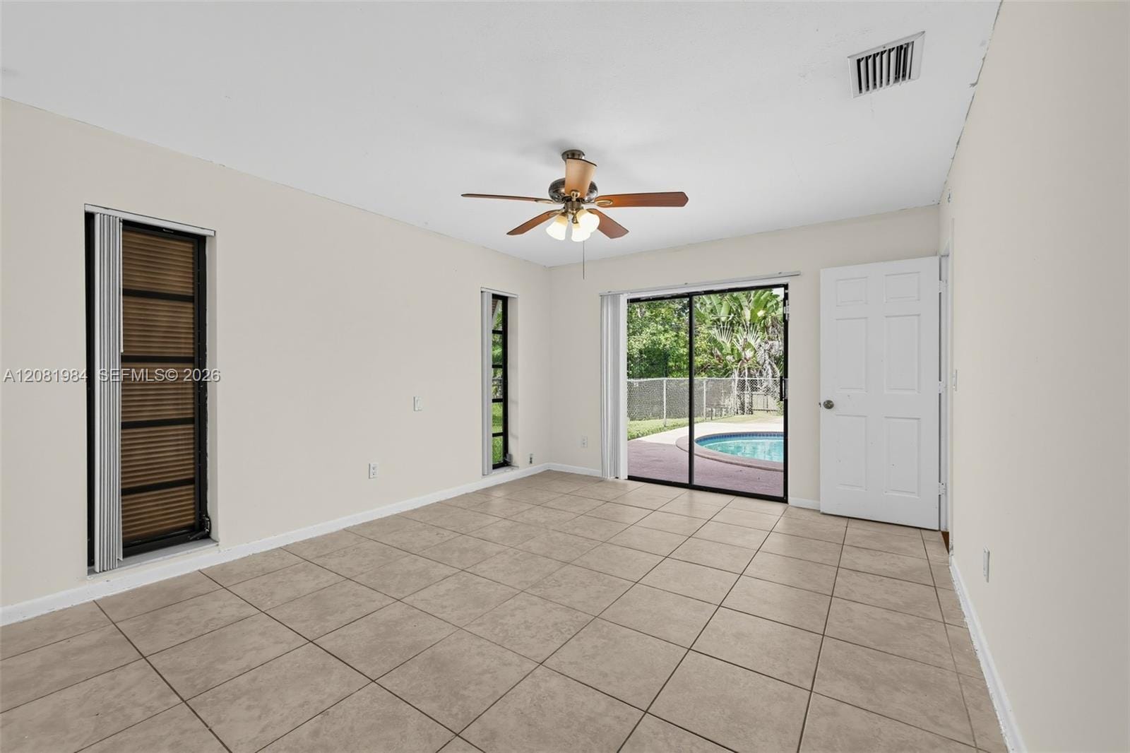 2931 S Seacrest Boulevard, Boynton Beach, FL 33435 photo 14
