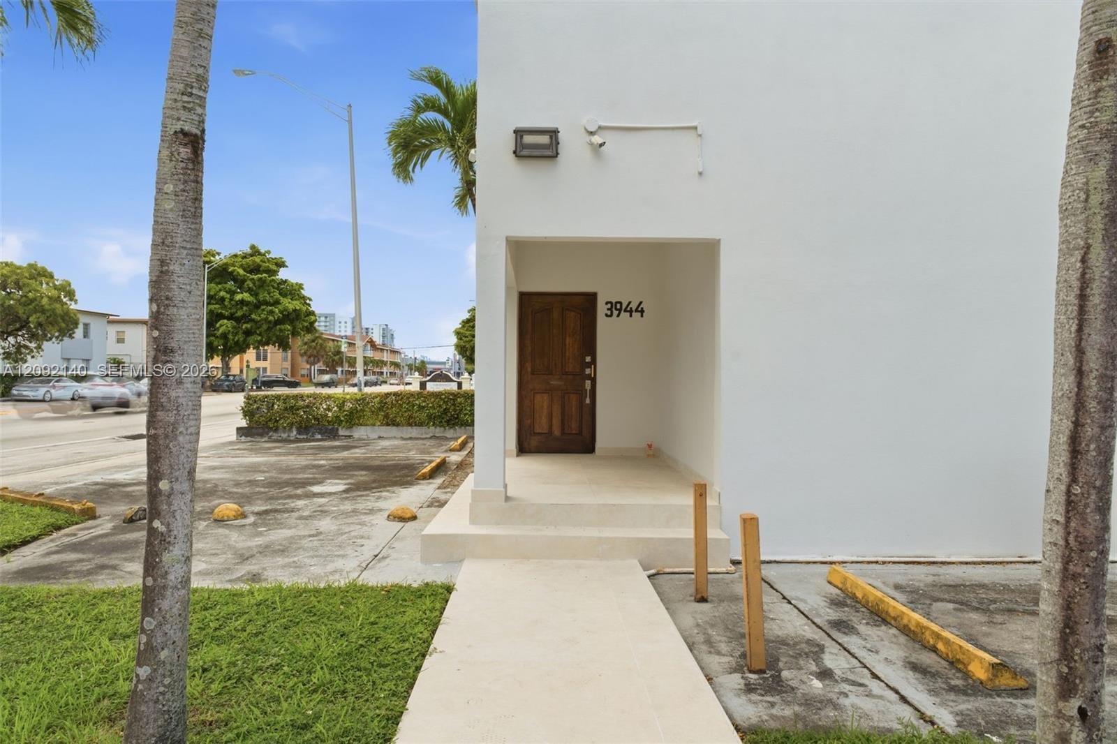 3944 W Flagler Street — photo 2