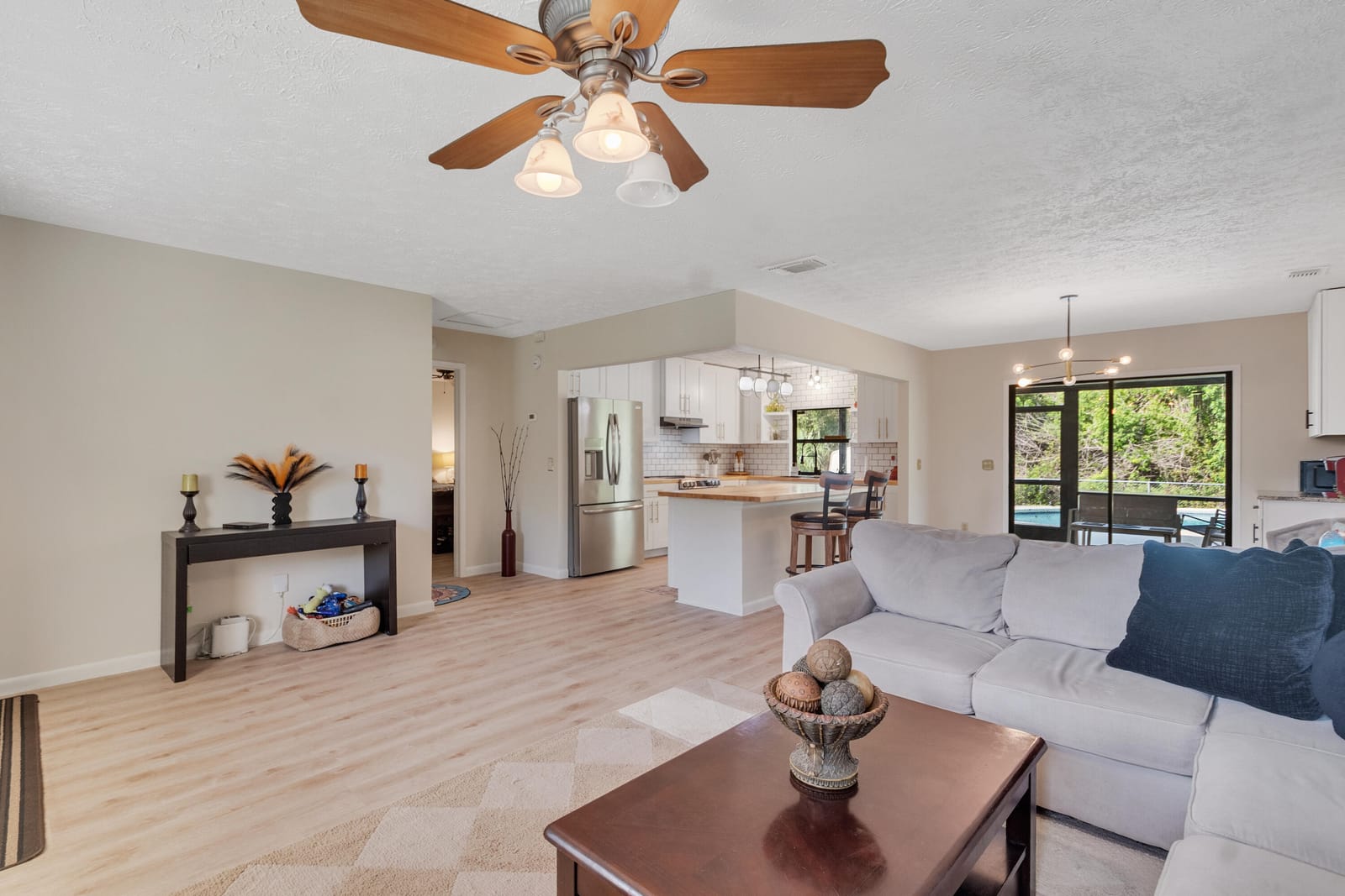 5717 BIRCH Drive — photo 4