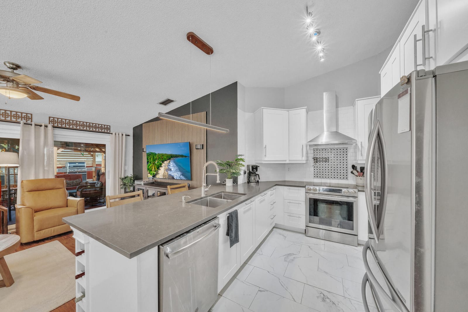 4249 NW 1st Drive, Deerfield Beach, FL 33442 photo 12