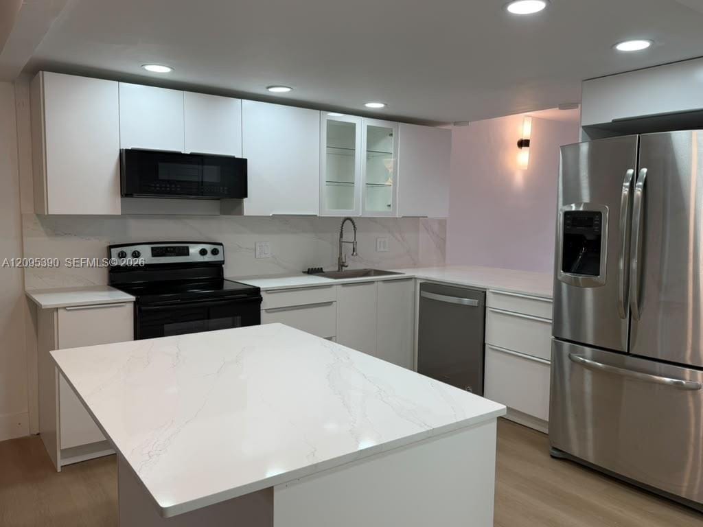 639 N University Drive 17, Plantation, FL 33324 photo 3