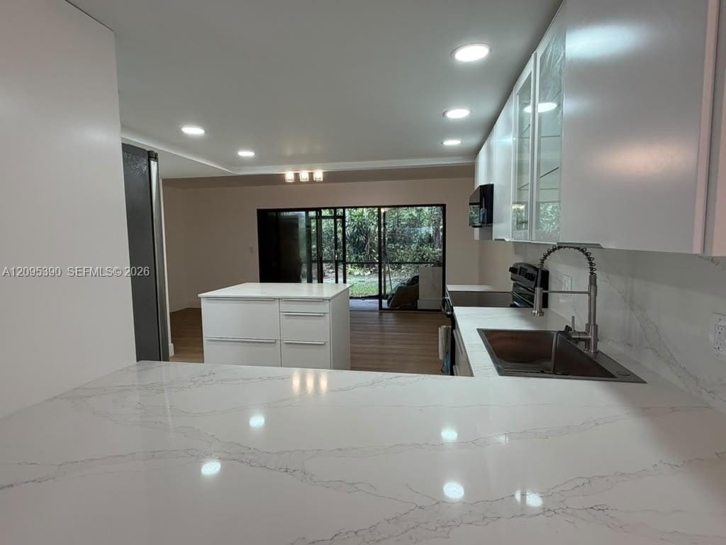 639 N University Drive 17, Plantation, FL 33324 photo 5