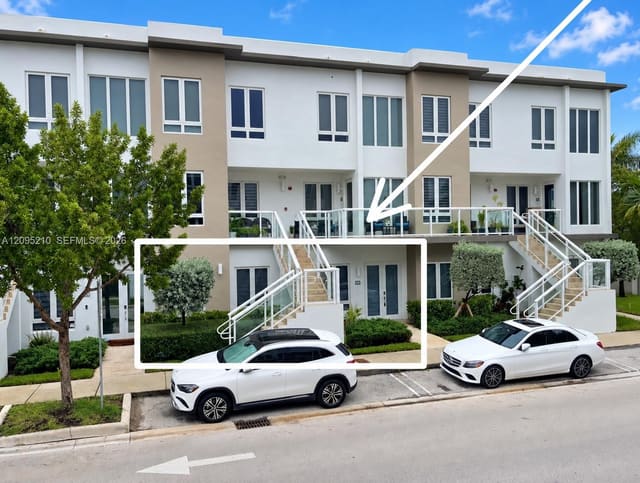 10225 NW 63rd Terrace 103, Doral, FL 33178