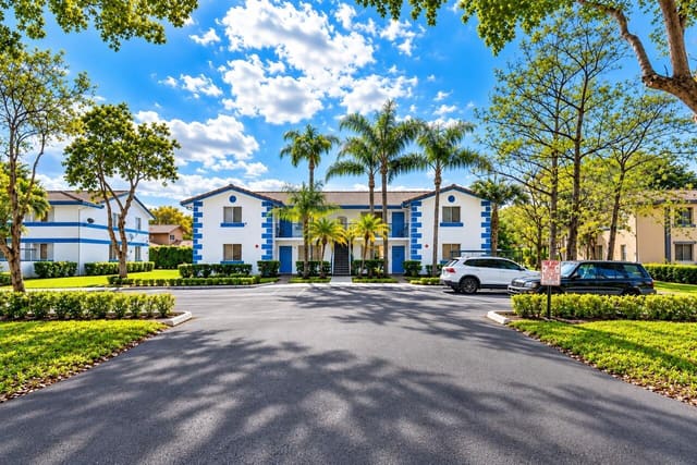 1831-1837 NW 94th Avenue, Coral Springs, FL 33071