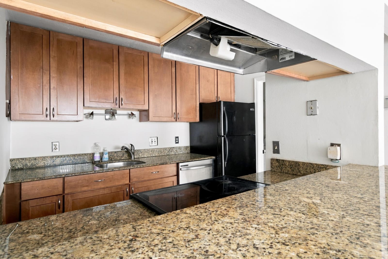 2303 N CONGRESS Avenue 11 — photo 4
