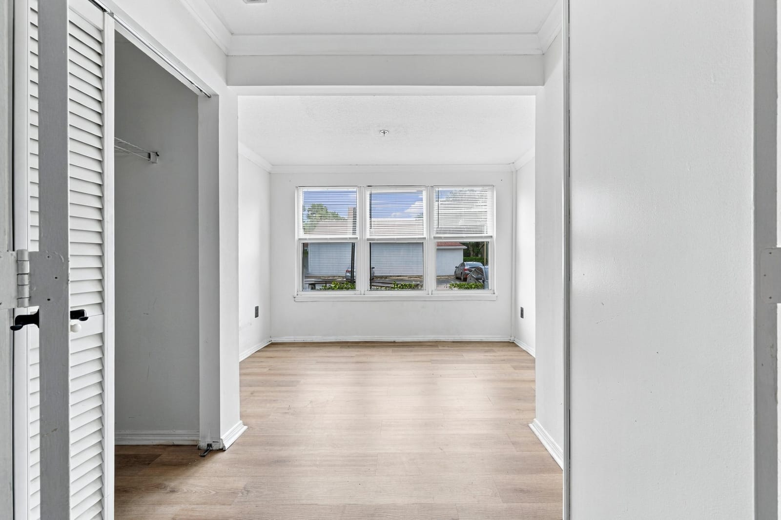 2303 N CONGRESS Avenue 11 — photo 7