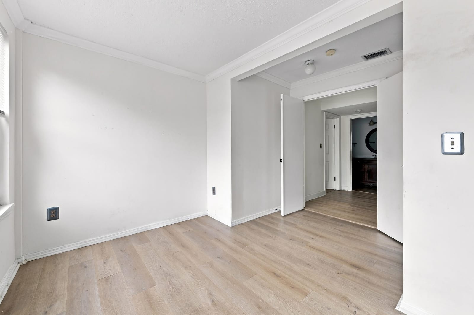2303 N CONGRESS Avenue 11 — photo 8