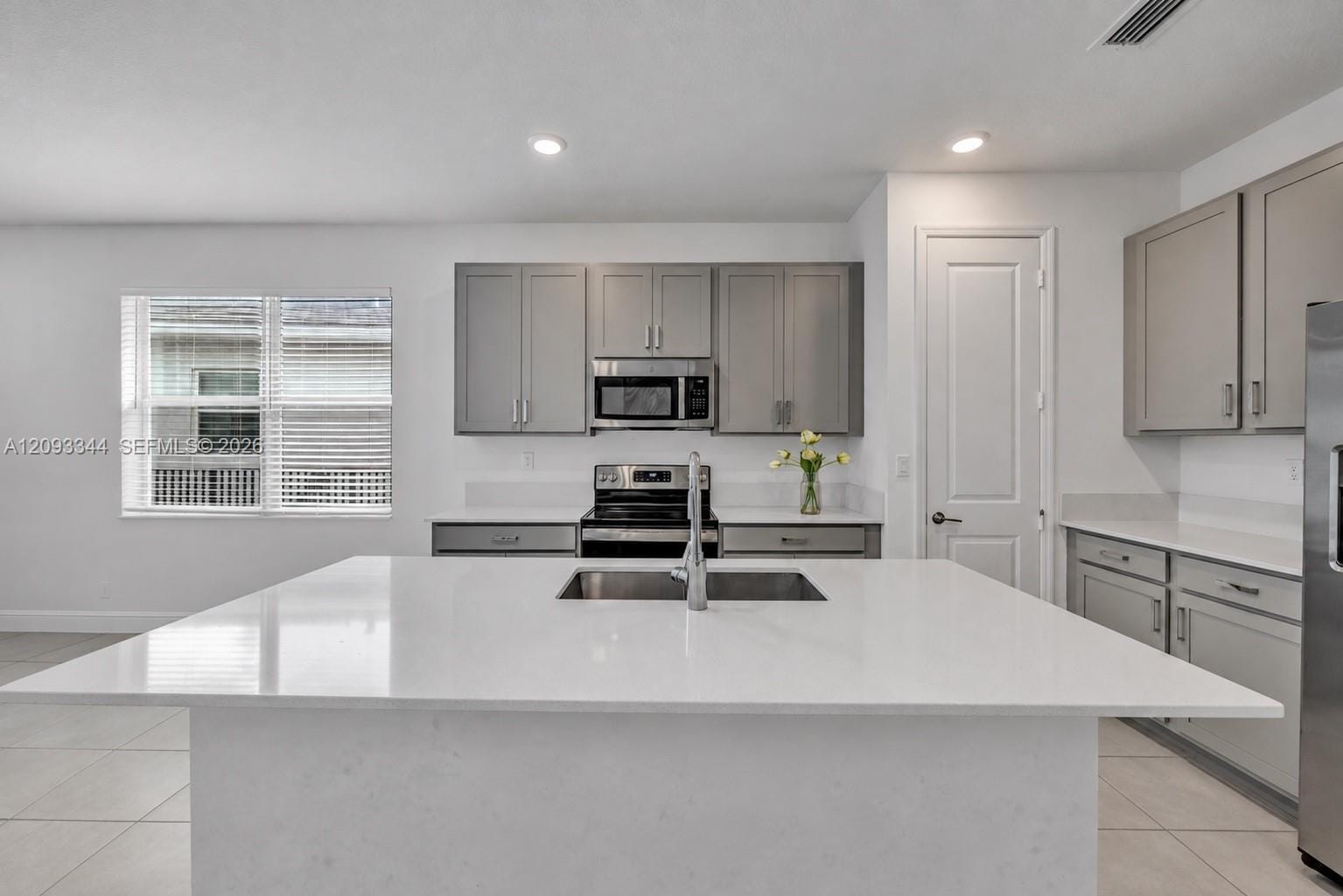 4242 Rosa Drive — photo 11
