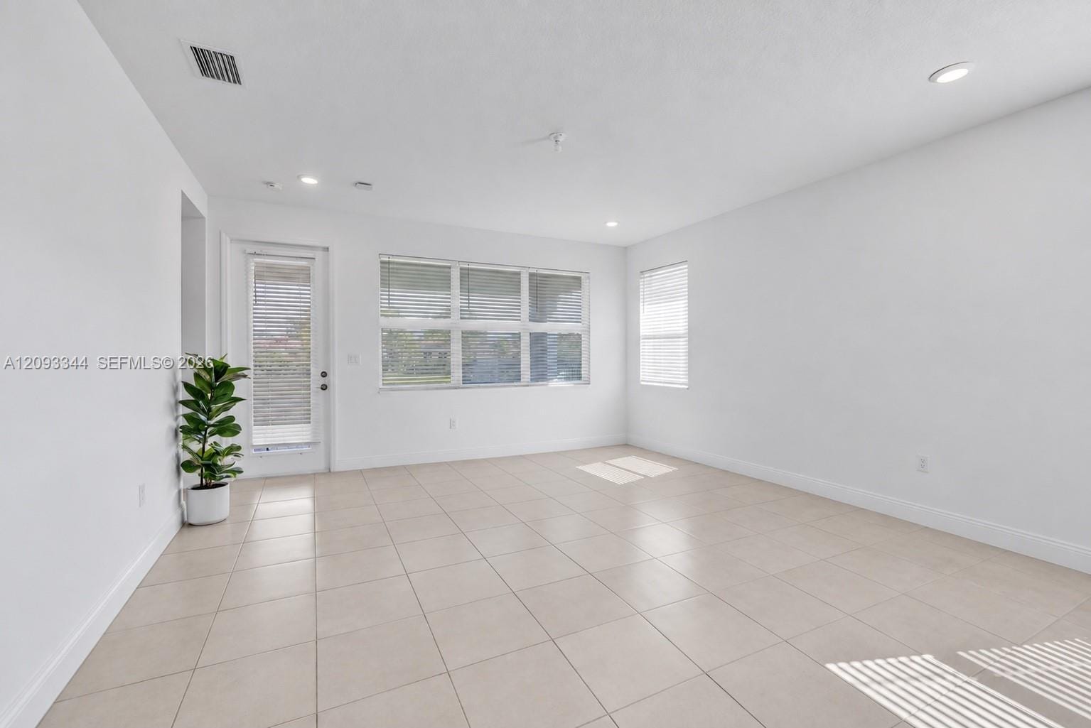 4242 Rosa Drive, Deerfield Beach, FL 33064 photo 13
