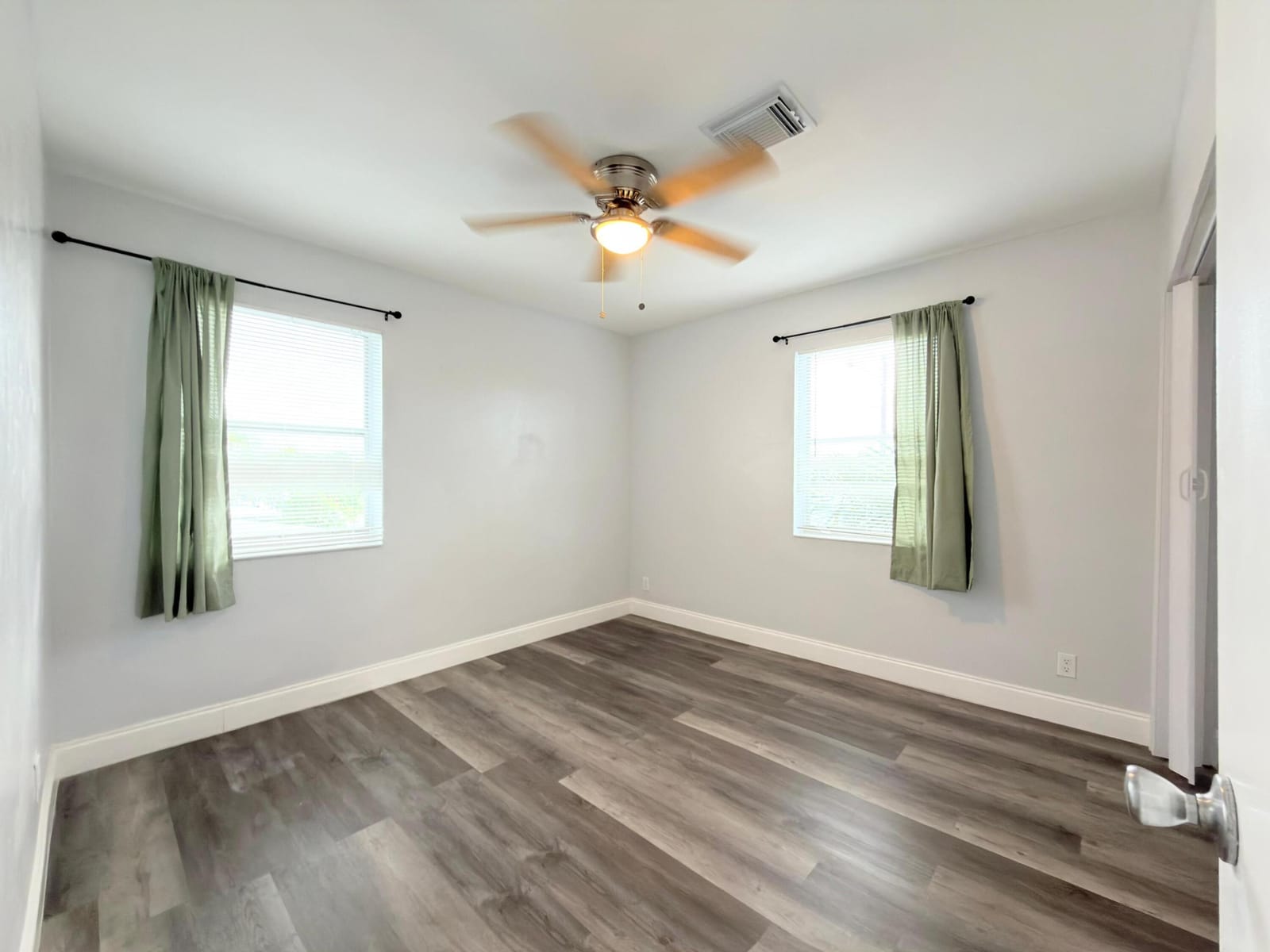 131 E 27TH Street 6, Riviera Beach, FL 33404 photo 17