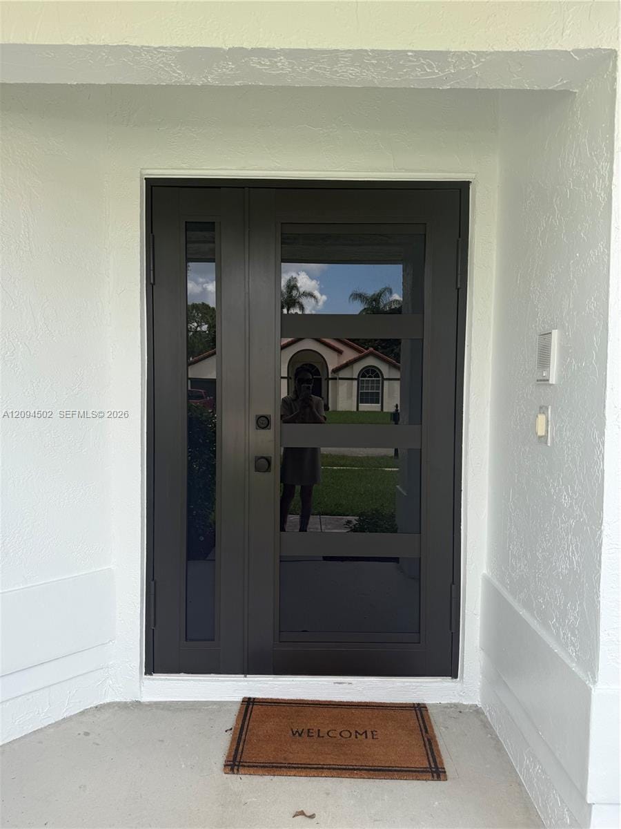 2444 Stonegate Drive — photo 3