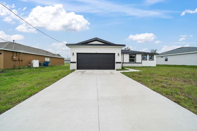1365 Gilroy Street NW, Palm Bay, FL 32907