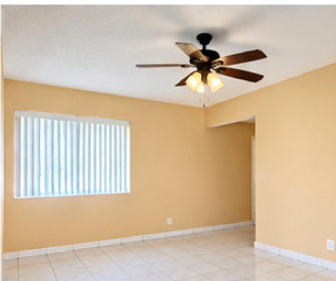 812 NE 2ND Street 2, Hallandale Beach, FL 33009 photo 14